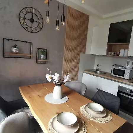 Novi Park Bulatovic Апартаменты