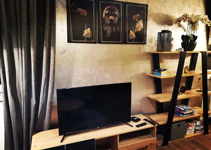 Novi Park Bulatovic Apartment *