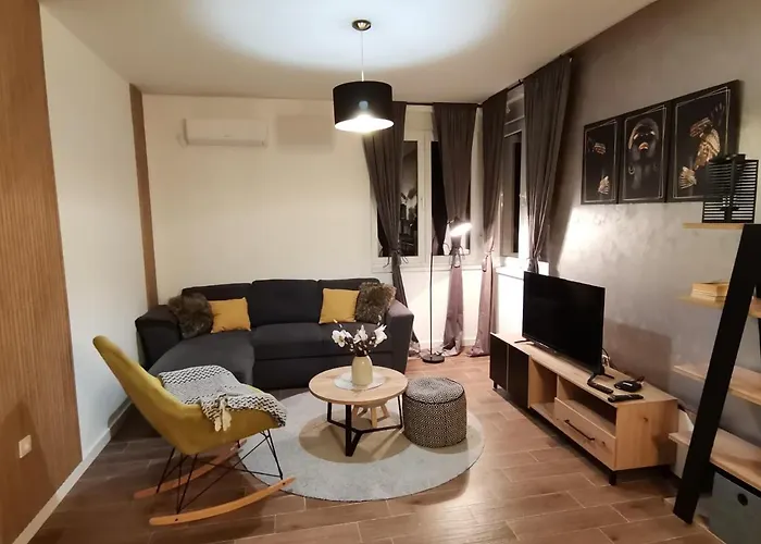 Novi Park Bulatovic Apartment *